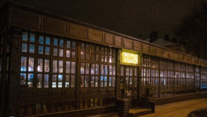 Edison Bar