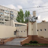 Центральна бібліотека ім. М. Л. Кропивницького